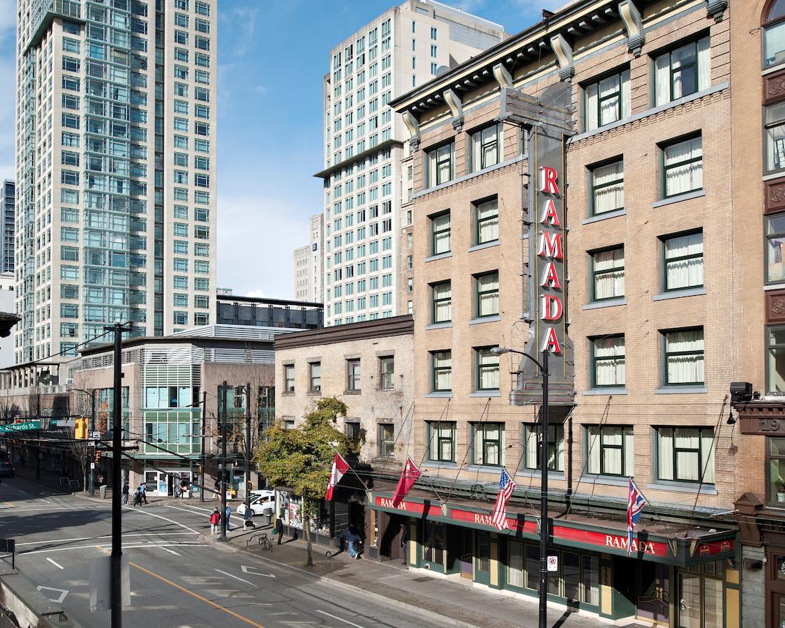 Ramada Limited Downtown Vancouver Extérieur photo